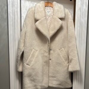 Abercrombie Cream Teddy Faux Shearling Coat